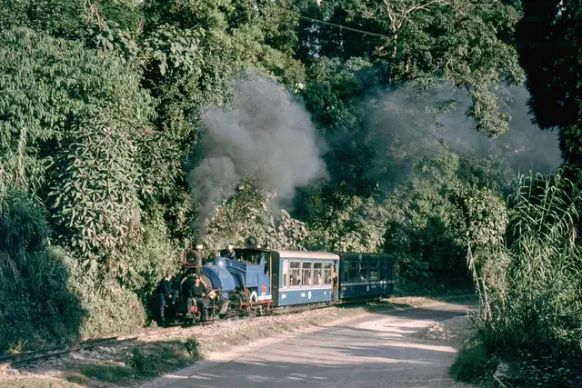 Day excursion to Darjeeling with an option of Toy train ride