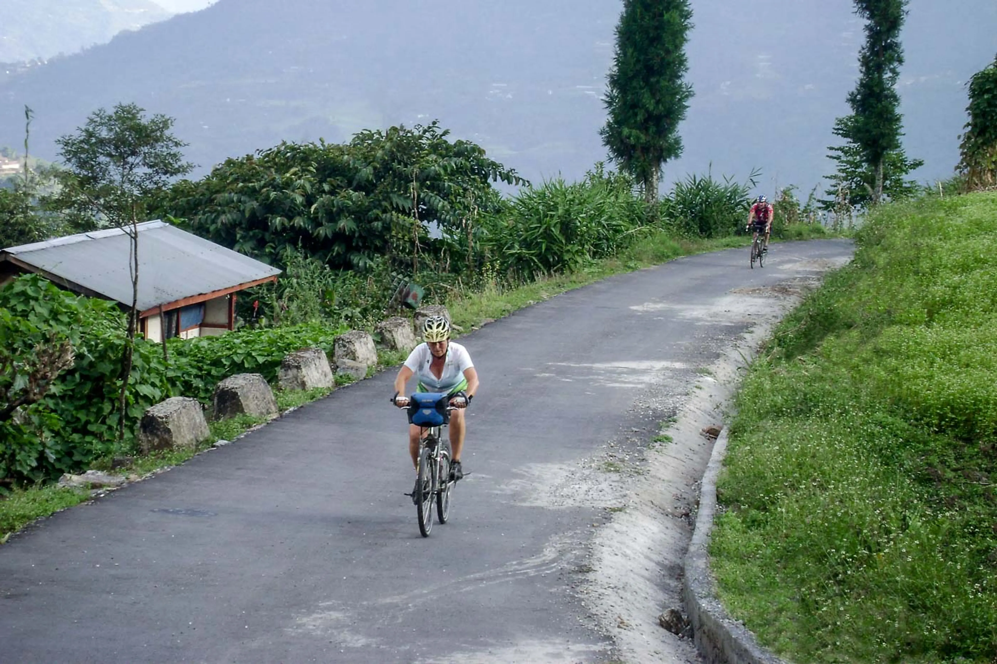 Sikkim Darjeeling Biking12